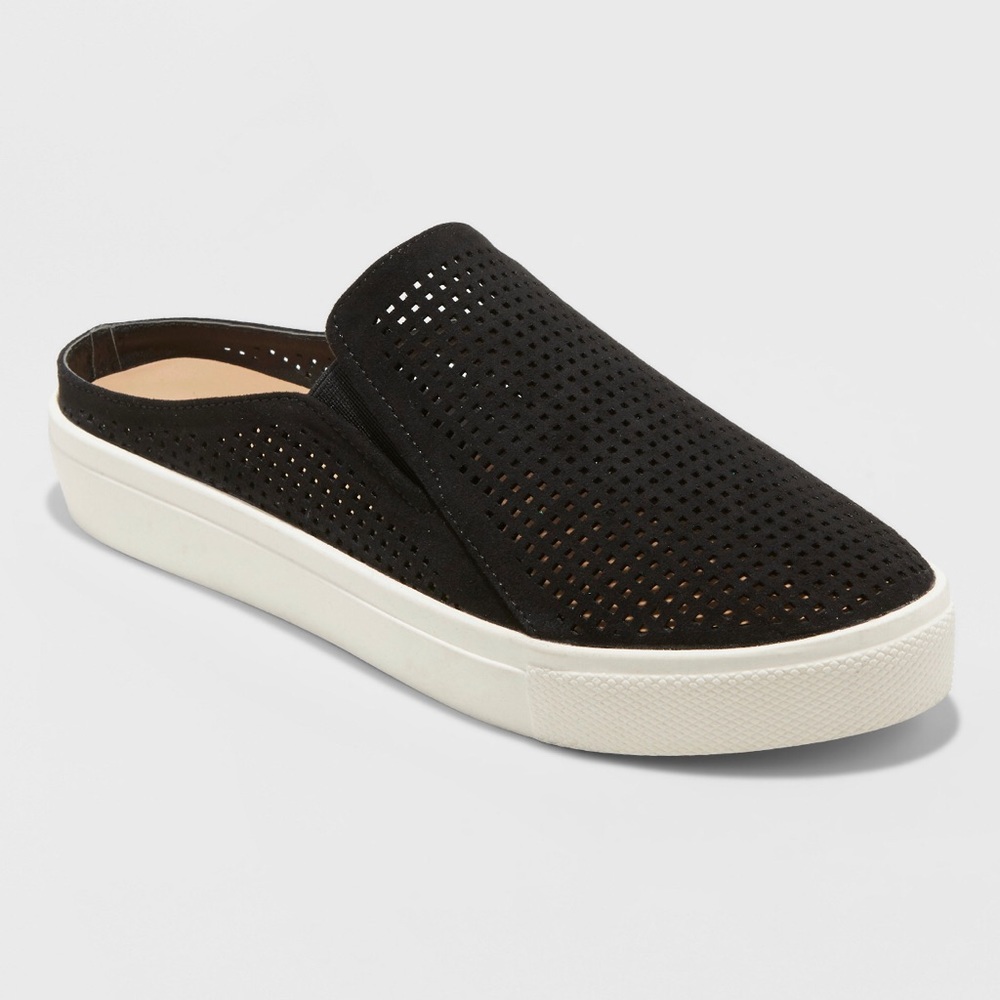 Black backless sneakers